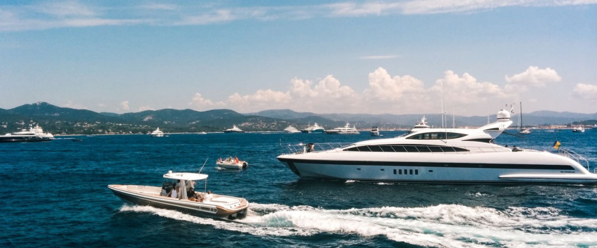 Customizable Packages: The Ultimate Guide to Planning Your Private Yacht Charter