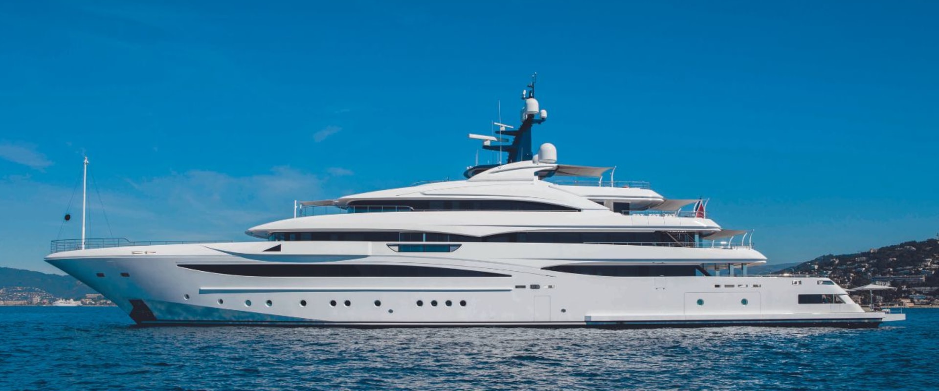 Discover the Ultimate Luxury: Private Yacht Charters