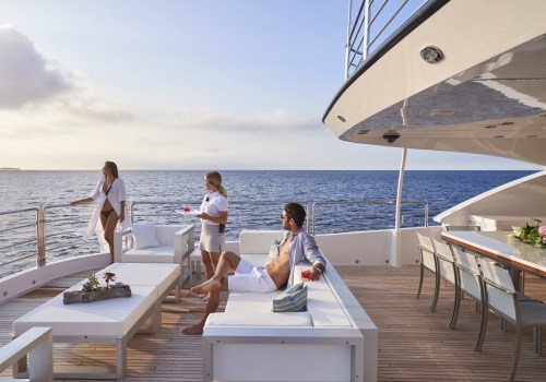 5 Reasons Why a Private Yacht Charter is the Ultimate Luxury Vacation